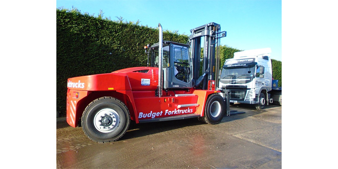 Budget Forktrucks celebrates new government relationship