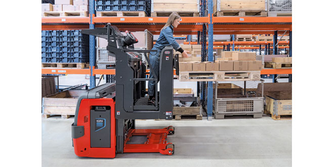 New man-up order picker V08 from Linde Material Handling