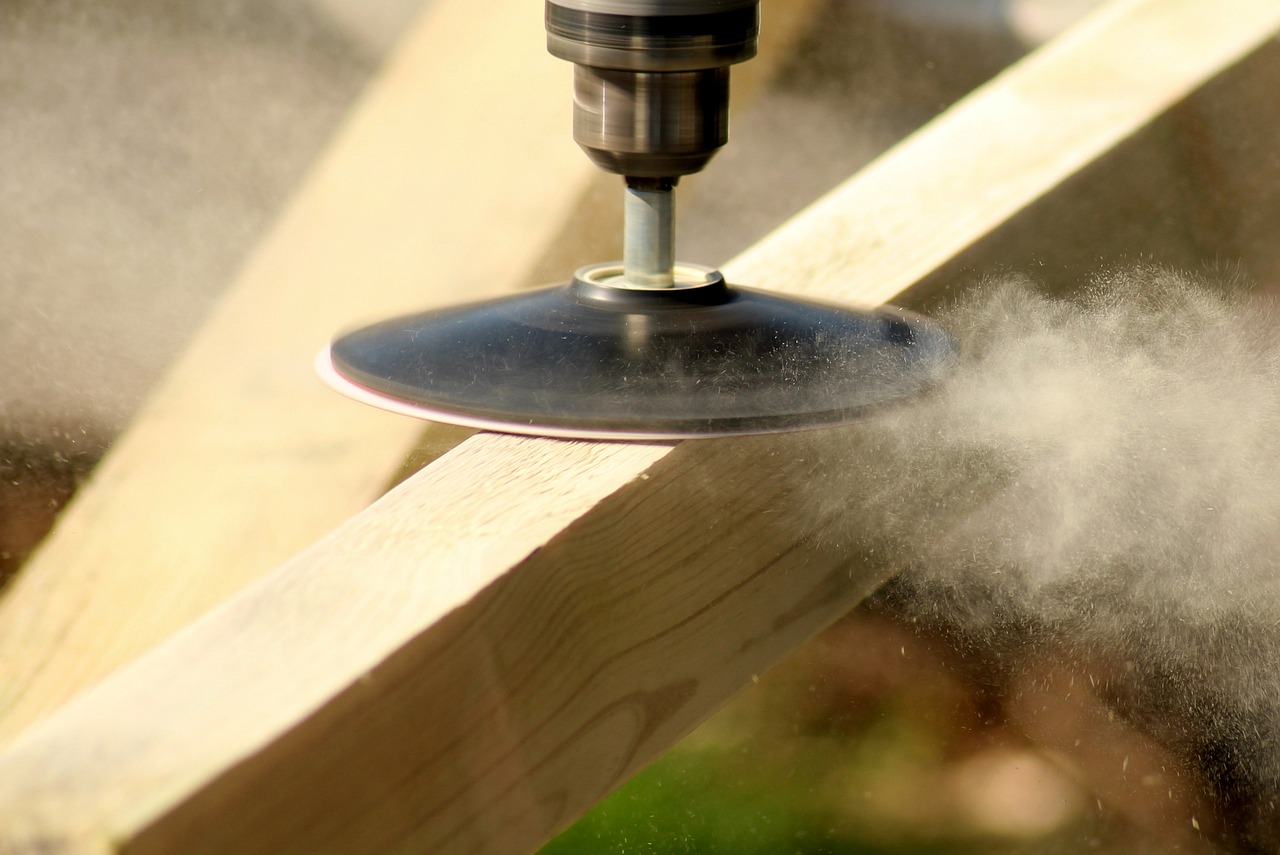 Power tool safety tips