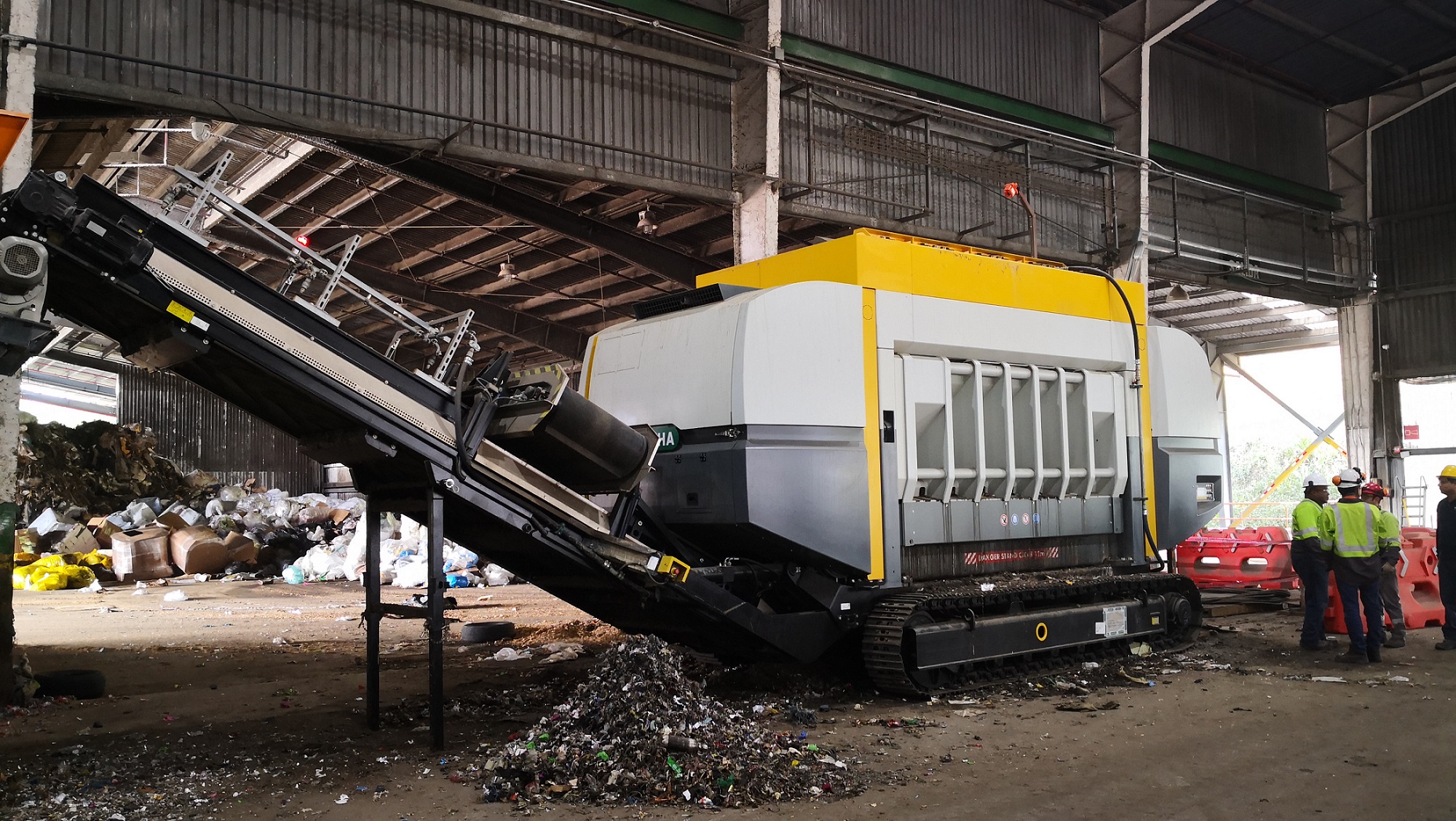 Geocycle doubles co-processing capabilities with UNTHA shredder