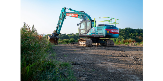 UK’s first Kobelco semi-automatic excavator has the X-Factor