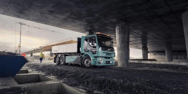 Fox Group first in the UK for Volvo FE Electric Tippers