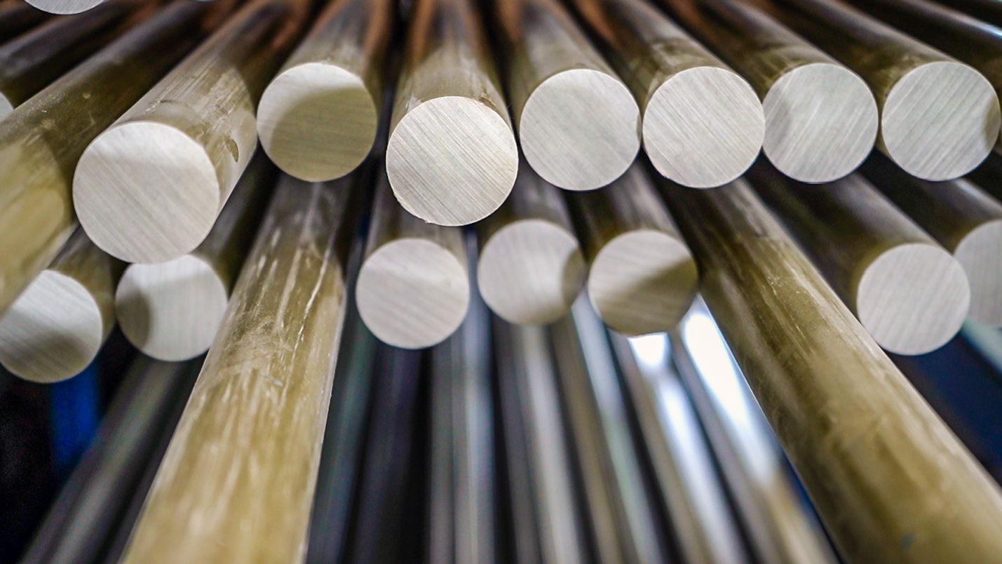 Protect the grid with high voltage composites
