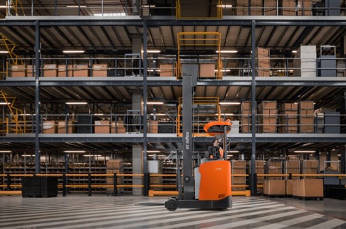 25 per cent of all Toyota electric-powered forklifts now feature Lithium-ion batteries