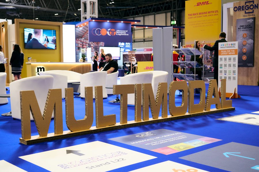 The event spotlights breakthrough technologies such as AI-driven warehouse automation