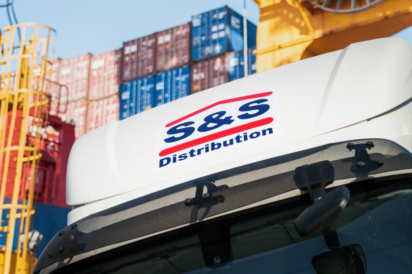 S&S manages freight transport worldwide by sea, road, rail, and air
