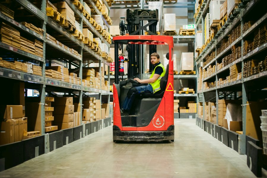 Transport and storage firms face cash crisis, ONS survey reveals
